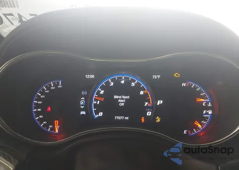 2017 Jeep Grand Cherokee Srt 4X4 from USA, damaged, VIN 1C4RJFDJ1HC772303